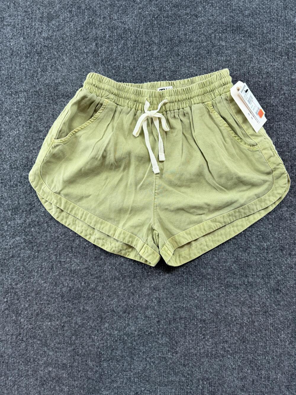 Billabong Shorts Womens XS Green Elastic Waist Drawstring Dolphin Hem Casual